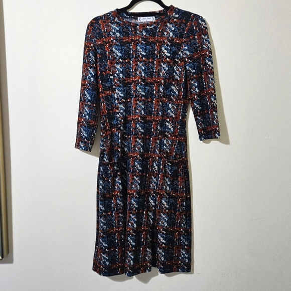 Miss Finch Midi Dress - Picture 1 of 7